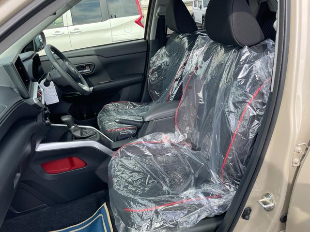 ライズ Ｇ　登録済未仕様車　衝突回避支援ブレーキ機能　車線逸脱警報装置　オートマチックハイビーム　パーキングセンサー　Ａライト　衝突安全ボディ　ＬＥＤヘッド　盗難防止　キーレスエントリー　スマートキー　パワステ（8枚目）