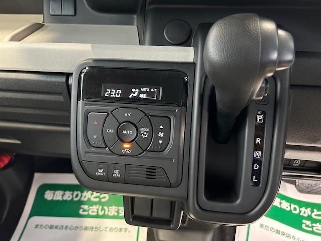 スペーシア ハイブリッドＧ　禁煙　アイドリングＳ　キーレススタートシステム　横滑防止　電動格納ミラー　Ｗエアバッグ　スマートキー　オートエアコン　フルフラット　パワーステアリング　パワーウィンドウ　エアバック　記録簿　ＡＢＳ（25枚目）