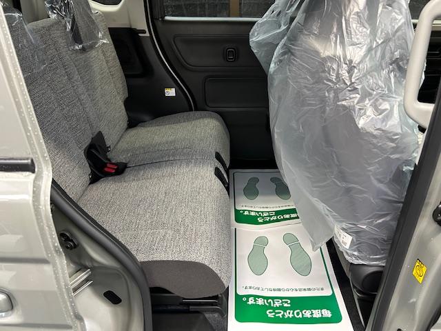 スペーシア ハイブリッドＧ　禁煙　アイドリングＳ　キーレススタートシステム　横滑防止　電動格納ミラー　Ｗエアバッグ　スマートキー　オートエアコン　フルフラット　パワーステアリング　パワーウィンドウ　エアバック　記録簿　ＡＢＳ（31枚目）