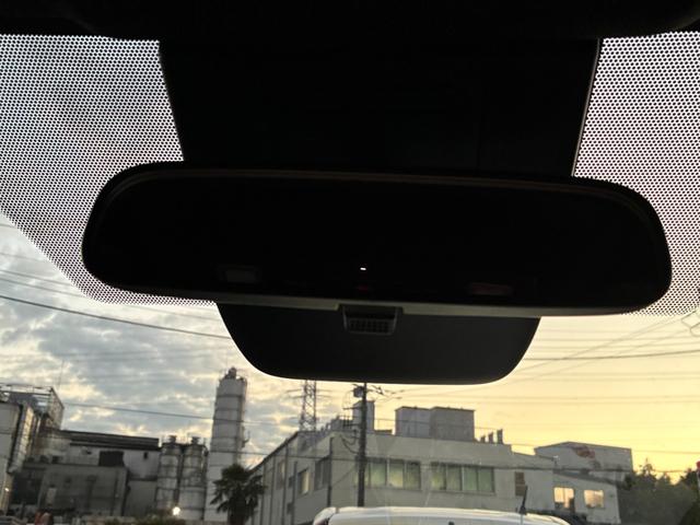 ヴォクシー S-Z 登録済未使用車 快適利便パッケージHigh ディスプレイオーディオPlus 10.5インチ フルセグTV CD/DVDデッキ ETC2.0 バックモニター 両側パワースライドドアパワーバックドア 禁煙(26枚目)