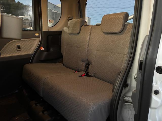 ☆自動車保険☆　保険も取り扱っておりますので、当社にて一括でお車の手続きができます！是非お任せ下さい！　社員の９割が募集人の資格取得者なので来店いただけた際はお気軽にお声がけくださいませ！