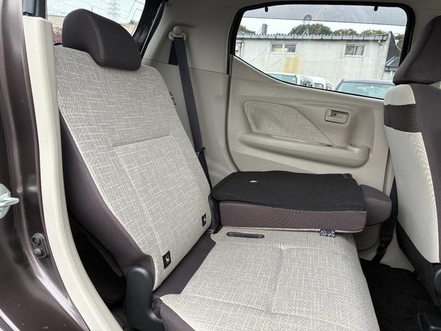 デイズ Ｘ　純正ナビＴＶフルセグ　アラウンドビューモニター　ＥＴＣ　エマージェンシーブレーキ　純正１４インチアルミホイール　新車整備保証書　禁煙車　スマートキー　コーナーソナー　フルオートエアコン　衝突安全ボディ（14枚目）