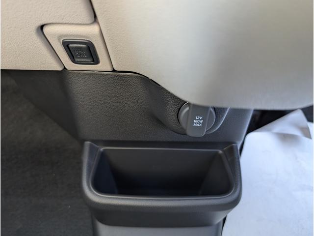 N-BOX ベースグレード 届出済未使用車 パワースライドドア 衝突軽減システム スマートキ- 車線維持支援システム 禁煙 フルフラットシート カーテンエアバック イモビライザー オートクルーズ LEDヘッドライト ABS(32枚目)