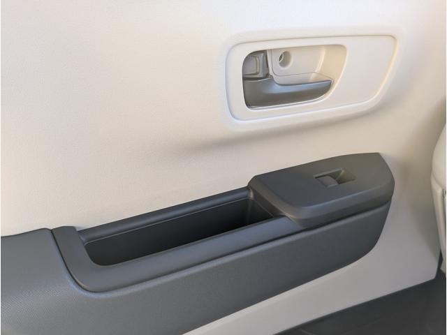 N-BOX ベースグレード 届出済未使用車 パワースライドドア 衝突軽減システム スマートキ- 車線維持支援システム 禁煙 フルフラットシート カーテンエアバック イモビライザー オートクルーズ LEDヘッドライト ABS(35枚目)