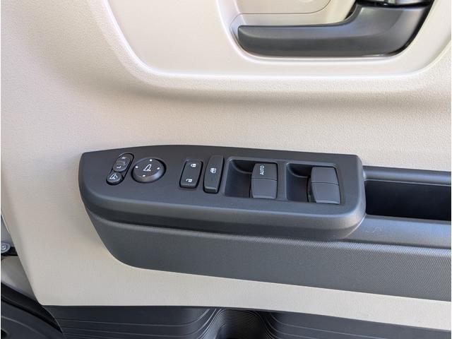 N-BOX ベースグレード 届出済未使用車 パワースライドドア 衝突軽減システム スマートキ- 車線維持支援システム 禁煙 フルフラットシート カーテンエアバック イモビライザー オートクルーズ LEDヘッドライト ABS(37枚目)