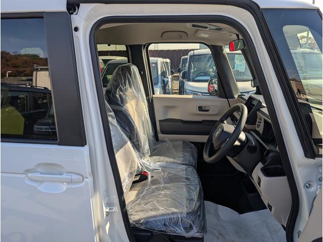 N-BOX ベースグレード 届出済未使用車 パワースライドドア 衝突軽減システム スマートキ- 車線維持支援システム 禁煙 フルフラットシート カーテンエアバック イモビライザー オートクルーズ LEDヘッドライト ABS(44枚目)