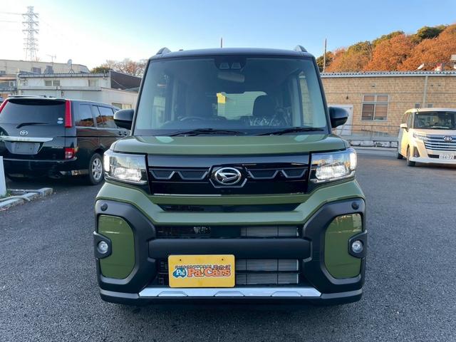 タント ファンクロス　届出済未使用車　パーキングセンサー　衝突軽減システム　シートヒータ　禁煙車　フルフラットシート　オートＬＥＤ　ルーフレール　レーンキープアシスト　横滑り防止装置　ＬＥＤヘットライト　フルオートエアコン（5枚目）