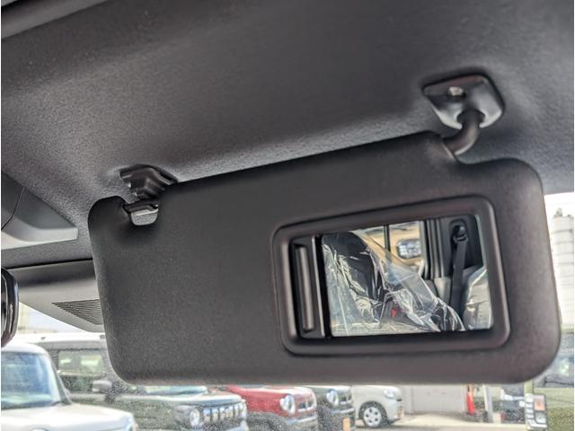 タフト Ｘ　ハイビームアシスト　デュアルエアバッグ　安全ボディ　ＡＡＣ　キーフリー　レーンキープ　横滑り防止機能　運転席エアバック　サイドエアバッグ　パワーウィンドウ　ＬＥＤヘッドライト　ガラスルーフ　パワステ（30枚目）