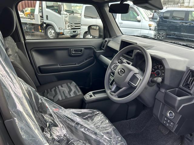 タフト Ｘ　届出済未使用車　ハイビームアシスト　禁煙　デュアルエアバッグ　安全ボディ　ＡＡＣ　キーフリー　レーンキープ　横滑り防止機能　運転席エアバック　サイドエアバッグ　パワーウィンドウ　ＬＥＤヘッドライト（50枚目）