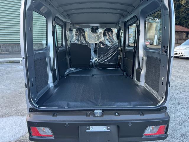 ハイゼットカーゴ スペシャル　届出済未使用車　禁煙車　衝突被害軽減ブレーキ　前後コーナーセンサー　フルフラットシート（32枚目）