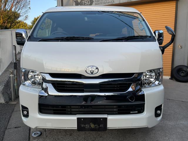 ハイエースワゴン ファインテックツアラー(4枚目)