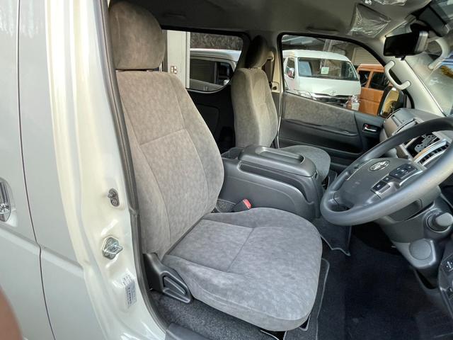 ハイエースワゴン ファインテックツアラー(10枚目)