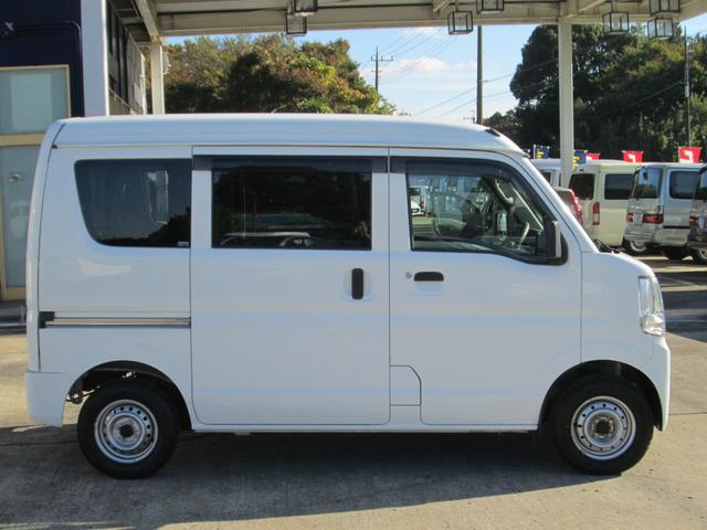 日産 ＮＶ１００クリッパーバン