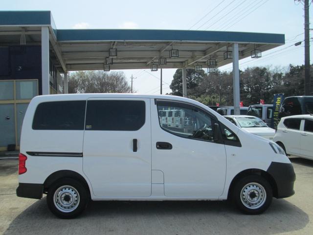 日産 ＮＶ２００バネットバン