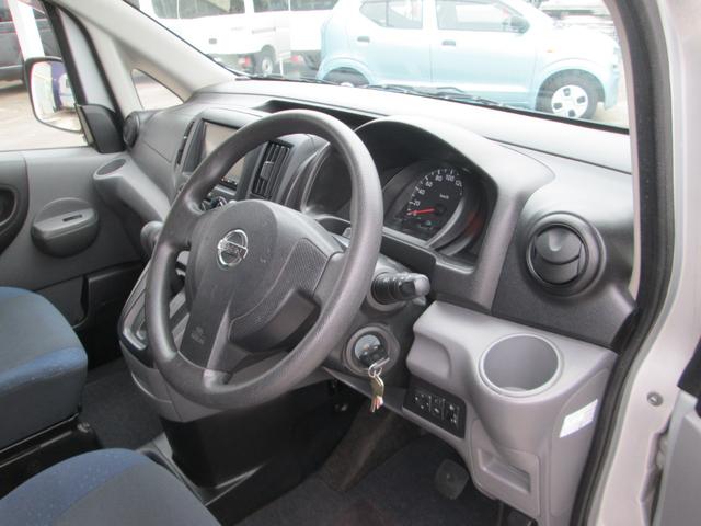 ＮＶ２００バネットバン ＧＸ　ナビ　ＴＶ　バックカメラ　ＥＴＣ　キーレス　電格ミラー（11枚目）
