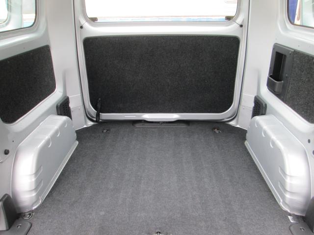 ＮＶ２００バネットバン ＧＸ　ナビ　ＴＶ　バックカメラ　ＥＴＣ　キーレス　電格ミラー（31枚目）