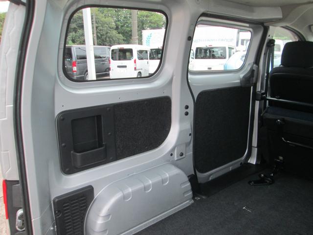 ＮＶ２００バネットバン ＧＸ　ナビ　ＴＶ　バックカメラ　ＥＴＣ　キーレス　電格ミラー（32枚目）