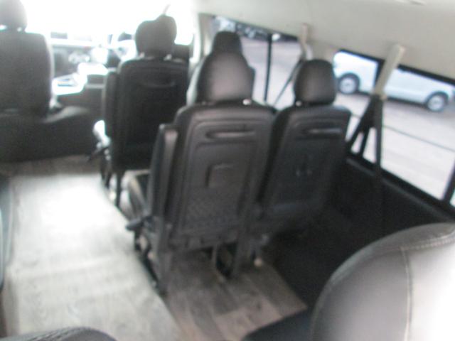 ハイエースワゴン GL ナビ TV ETC バックカメラ シートカバー(37枚目)