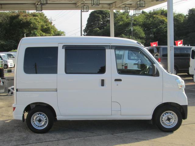 ハイゼットカーゴ ＤＸ　ＳＡＩＩＩ　ハイルーフ　ナビ　バックカメラ　ＥＴＣ　キーレス（4枚目）