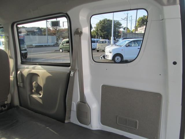 ＮＶ１００クリッパーバン ＤＸ　ハイルーフ　オートギヤシフト２ｎｄ発進（31枚目）