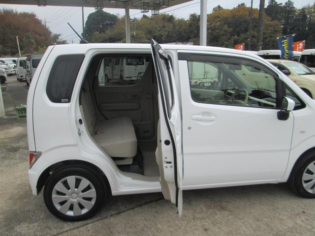 ワゴンＲ ＦＡ　５速マニュアル　キーレス　横滑り防止（27枚目）