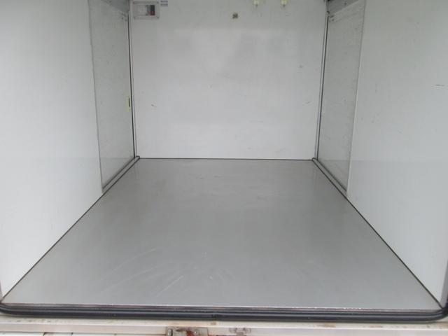 キャリイトラック 　保冷車　両側スライドドア　キーレス　パワーウィンド（27枚目）