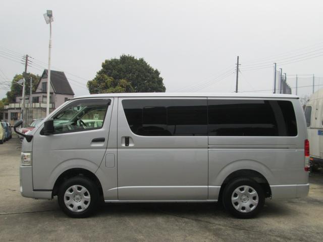 ハイエースバン ロングジャストローDXGLパック プリクラッシュセーフティー パノラミックビューモニター ナビ TV ETC キーレス(5枚目)