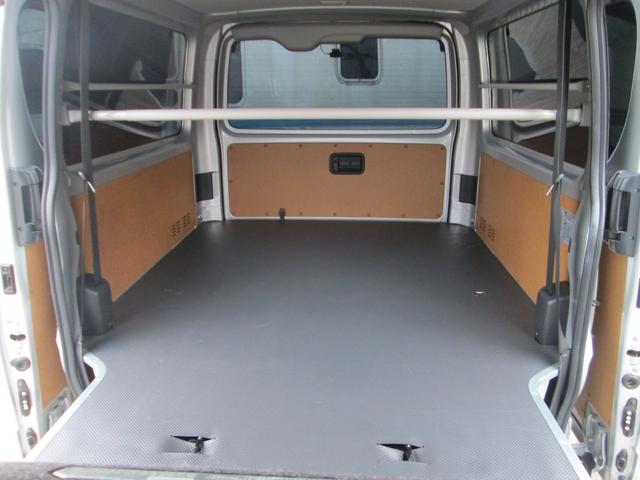 ハイエースバン ロングジャストローDXGLパック プリクラッシュセーフティー パノラミックビューモニター ナビ TV ETC キーレス(30枚目)