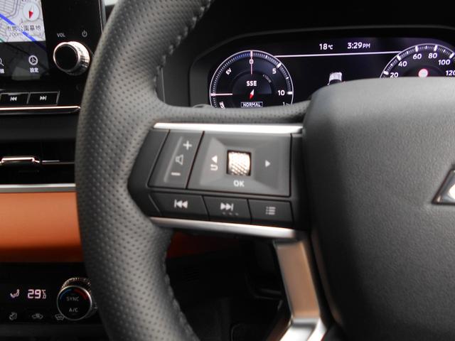 アウトランダーPHEV P プラグインハイブリッドEVシステム・ヘッドアップディスプレイ・レザーシート・ブラインドスポットモニター・パワーバックドア・パノラマサンルーフ・マイパイロット・クルーズコントロール・FSBカメラ(18枚目)