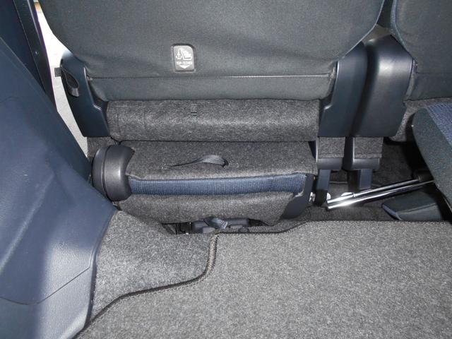 シエンタ ハイブリッドＧ　純正ＳＤナビ・フルセグＴＶ・Ｂカメラ・両側パワースライドドア・モデリスタエアロ・ビルトイン２．０ＥＴＣ・ステアリングスイッチ・ＢＩｕｅＴｏｏｔｈ（14枚目）