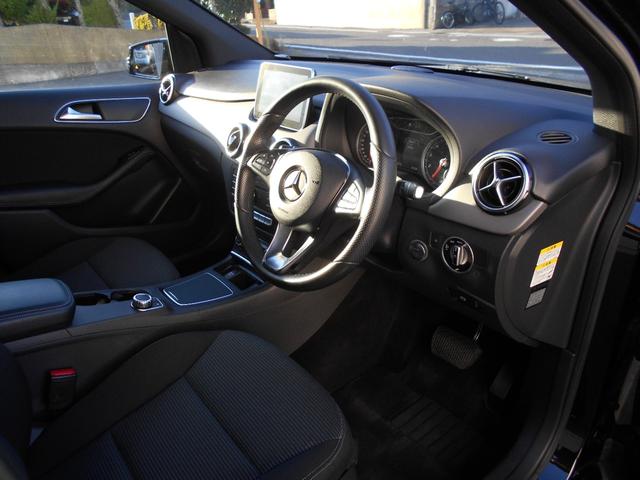 Ｂクラス Ｂ１８０　純正ナビ・ＴＶ・バックカメラ・シートヒーター・パワーシート・ポジションシート・Ａ－ＳＴＯＰ・ドライブレコーダー・純正１６インチＡＷ・クルーズコントロール（13枚目）