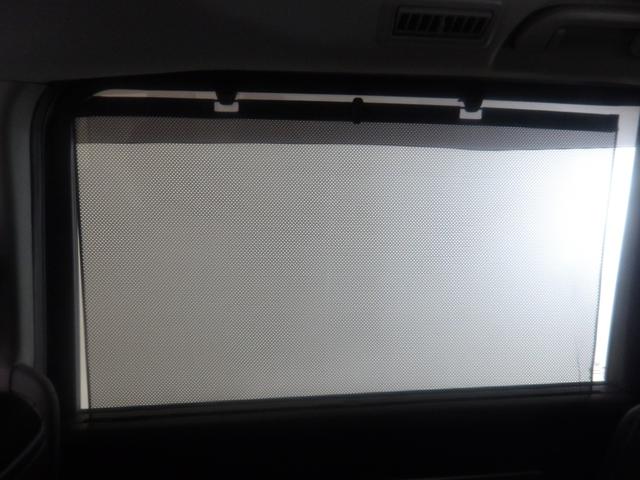 ステップワゴンスパーダ スパーダ・クールスピリット ホンダセンシング 禁煙車 ワンオーナー 後席モニター 10インチナビ 前後ドラレコ リアカメラ ETC2.0 シートヒーター 両側電動スライド ドアバイザー 後席オートAC CD/DVD再生 Bluetooth パドル(5枚目)