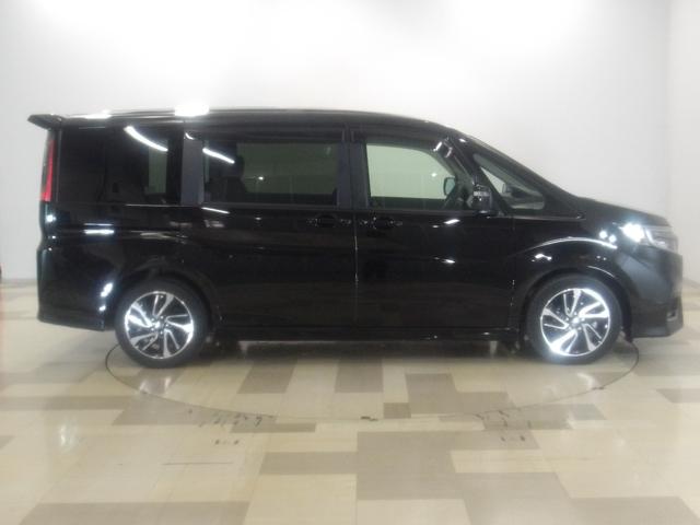 ステップワゴンスパーダ スパーダ・クールスピリット ホンダセンシング 禁煙車 ワンオーナー 後席モニター 10インチナビ 前後ドラレコ リアカメラ ETC2.0 シートヒーター 両側電動スライド ドアバイザー 後席オートAC CD/DVD再生 Bluetooth パドル(12枚目)