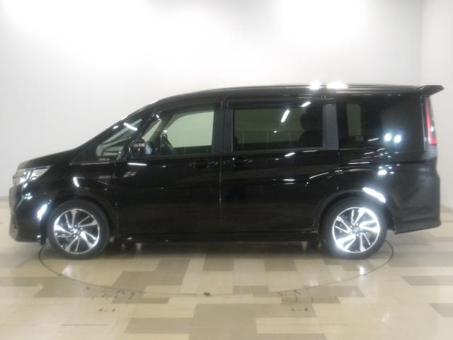 ステップワゴンスパーダ スパーダ・クールスピリット ホンダセンシング 禁煙車 ワンオーナー 後席モニター 10インチナビ 前後ドラレコ リアカメラ ETC2.0 シートヒーター 両側電動スライド ドアバイザー 後席オートAC CD/DVD再生 Bluetooth パドル(14枚目)