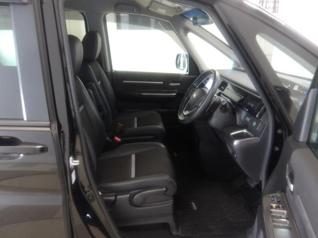 ステップワゴンスパーダ スパーダ・クールスピリット ホンダセンシング 禁煙車 ワンオーナー 後席モニター 10インチナビ 前後ドラレコ リアカメラ ETC2.0 シートヒーター 両側電動スライド ドアバイザー 後席オートAC CD/DVD再生 Bluetooth パドル(17枚目)