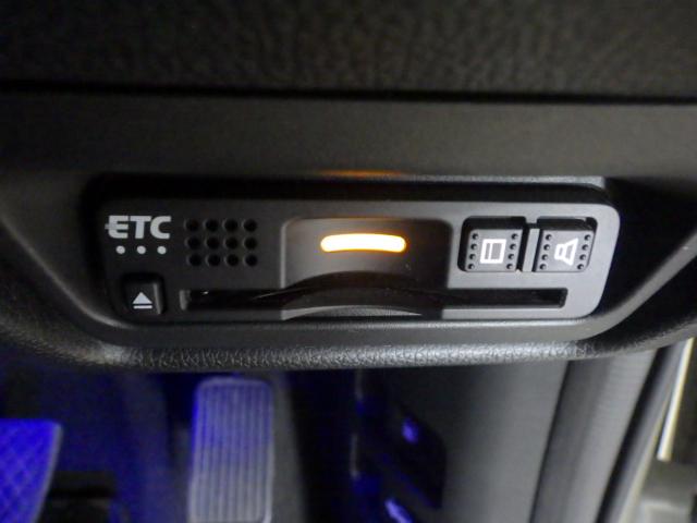 ステップワゴンスパーダ スパーダホンダセンシングサイドリフトアップシート車 禁煙 ワンオーナー サイドリフトUPシート 前ドラレコ ナビ リアカメラ 両側電動スライドドア サイドカーテンエアバッグ Bluetooth接続 フルセグTV CD DVD USB ミュージックラック(5枚目)