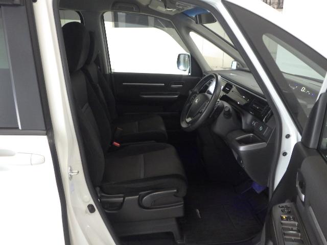 ステップワゴンスパーダ スパーダホンダセンシングサイドリフトアップシート車 禁煙 ワンオーナー サイドリフトUPシート 前ドラレコ ナビ リアカメラ 両側電動スライドドア サイドカーテンエアバッグ Bluetooth接続 フルセグTV CD DVD USB ミュージックラック(15枚目)