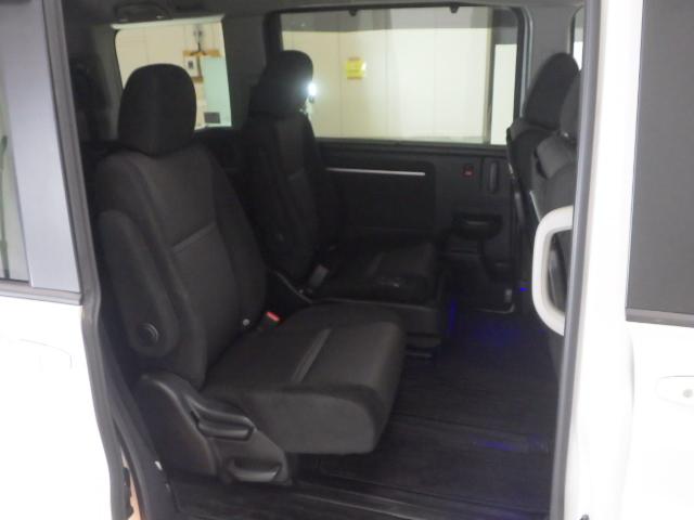 ステップワゴンスパーダ スパーダホンダセンシングサイドリフトアップシート車 禁煙 ワンオーナー サイドリフトUPシート 前ドラレコ ナビ リアカメラ 両側電動スライドドア サイドカーテンエアバッグ Bluetooth接続 フルセグTV CD DVD USB ミュージックラック(16枚目)