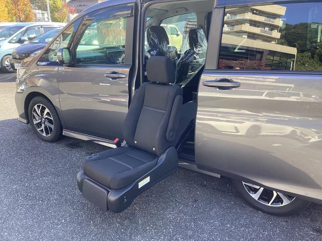 ステップワゴンスパーダ スパーダホンダセンシングサイドリフトアップシート車 サイドリフトアップシート 禁煙ワンオーナー 前後ドラレコ 9インチナビ リアカメラ パーキングセンサー 両側電動スライドドア APPLECARPLAY Bluetooth接続 CD DVD(2枚目)