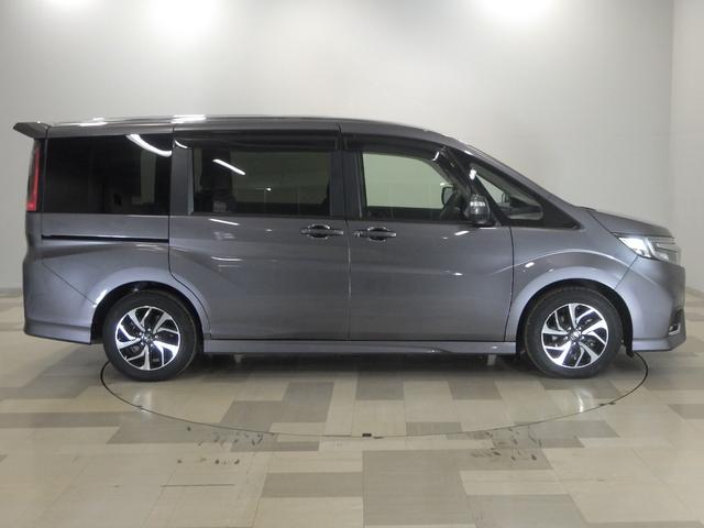 ステップワゴンスパーダ スパーダホンダセンシングサイドリフトアップシート車 サイドリフトアップシート 禁煙ワンオーナー 前後ドラレコ 9インチナビ リアカメラ パーキングセンサー 両側電動スライドドア APPLECARPLAY Bluetooth接続 CD DVD(24枚目)