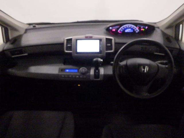 フリード G 助手席リフトアップシート車 禁煙 ワンオーナー ナビ リアカメラ 左側電動スライドドア HIDライト ETC 横滑り防止装置(VSA) CD DVD ミュージックラック Bluetooth接続 ESC(8枚目)