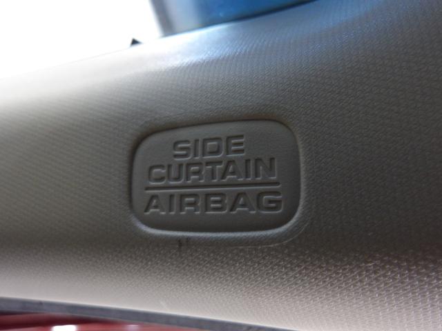 ヴェゼル Ｘ　禁煙ワンオーナー　ガソリン車　純正ナビ　リアカメラ　衝突軽減ブレーキ　横滑り防止装置　ＬＥＤライト　ＥＴＣ　クルーズコントロール　フルセグＴＶ　ＣＤ　ＤＶＤ　ＵＳＢ　サイドカーテンエアバッグ　－　ＰＳ（9枚目）