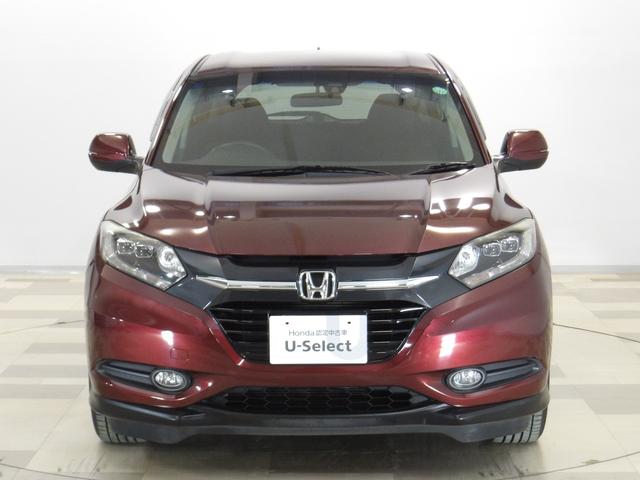 ヴェゼル Ｘ　禁煙ワンオーナー　ガソリン車　純正ナビ　リアカメラ　衝突軽減ブレーキ　横滑り防止装置　ＬＥＤライト　ＥＴＣ　クルーズコントロール　フルセグＴＶ　ＣＤ　ＤＶＤ　ＵＳＢ　サイドカーテンエアバッグ　－　ＰＳ（24枚目）