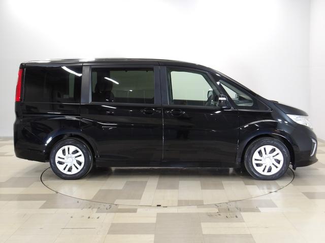 ステップワゴン Ｇホンダセンシング　禁煙　ワンオーナー　社外１０．２ＩＮ天井モニター・ナビ・リアカメラ・前ドライブレコーダー　両側電動スライドドア　ＣＤ　ＤＶＤ　フルセグＴＶ　Ｂｌｕｅｔｏｏｔｈ接続　ウォークスルー　整備記録簿　クルコン（27枚目）