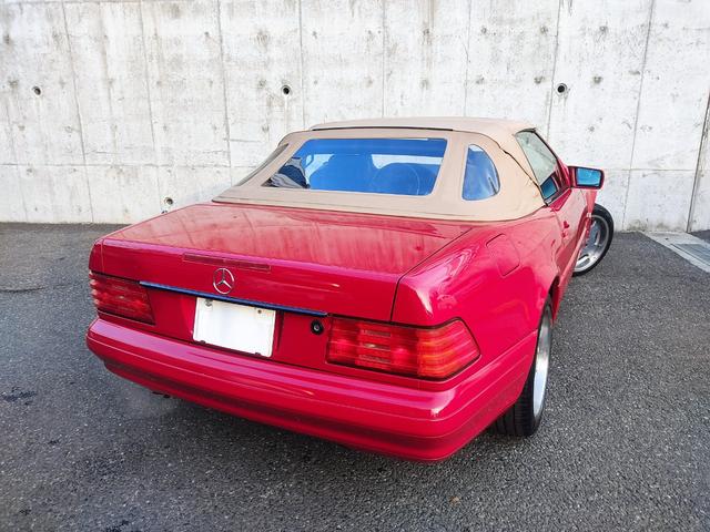 ＳＬ ＳＬ３２０　ＳＬ３２０（２名）・黒革シート・シートヒーター・ロリンザー１８インチアルミホイール・Ｒ２年１２月幌張替え／オープンオーバーホール・ハードトップ有り・車検Ｒ４年１０月まで（31枚目）