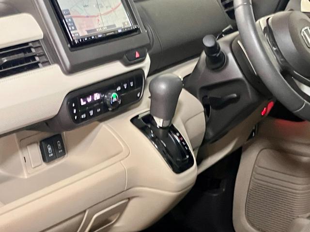 Ｎ－ＢＯＸ Ｇ・Ｌターボホンダセンシング　１オーナー／禁煙車／ナビ／ＴＶ／バックカメラ／ドラレコ／ビルトインＥＴＣ／両側パワースライドドア／アダプティブクルコン／車線維持支援／パドルシフト／オート格納ミラー／スペアキー／記録簿付／１年保証付（13枚目）