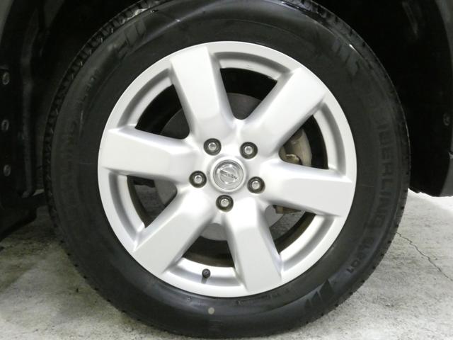 エクストレイル ２０Ｘｔｔ　６速ＭＴ／４ＷＤ／ナビ／フルセグ／バックカメラ／ＥＴＣ／ルーフレール／スマートキー／禁煙車／純正ＡＷ（11枚目）