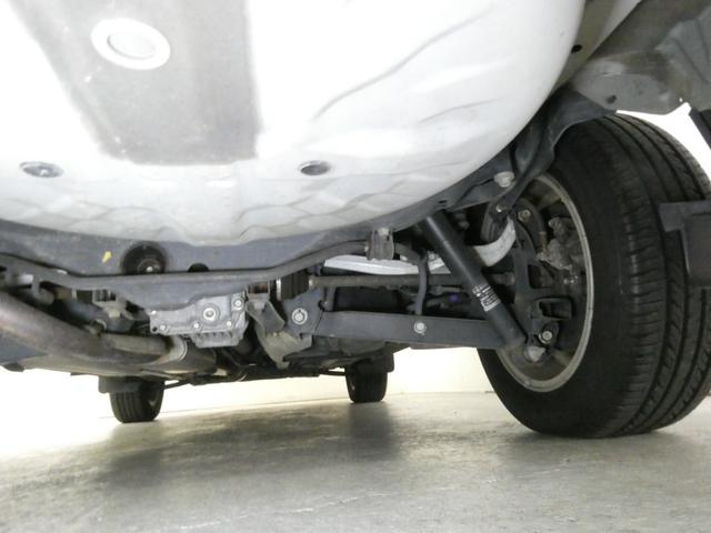 エクストレイル ２０Ｘｔｔ　６速ＭＴ／４ＷＤ／ナビ／フルセグ／バックカメラ／ＥＴＣ／ルーフレール／スマートキー／禁煙車／純正ＡＷ（13枚目）