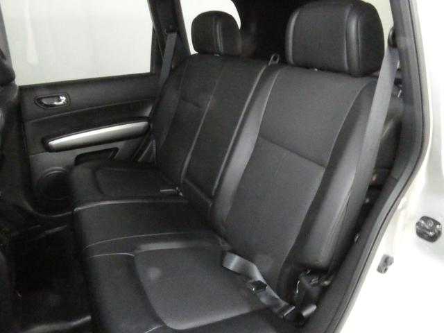 エクストレイル ２０Ｘｔｔ　６速ＭＴ／４ＷＤ／ナビ／フルセグ／バックカメラ／ＥＴＣ／ルーフレール／スマートキー／禁煙車／純正ＡＷ（20枚目）