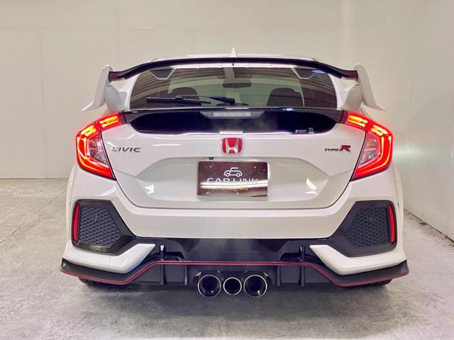 シビック タイプＲ　１オーナー／禁煙車／純正ナビ／ＴＶ／バックカメラ／ＥＴＣ／記録簿有／スマートキー／スペアキー（3枚目）